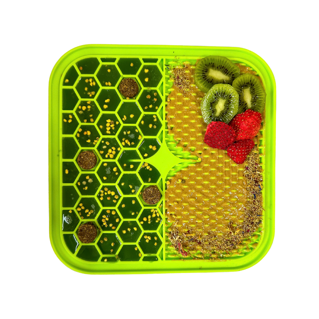Calming Lick Mat for Pets – Enrichment, Digestion, Oral Health, BPA-Free Silicone